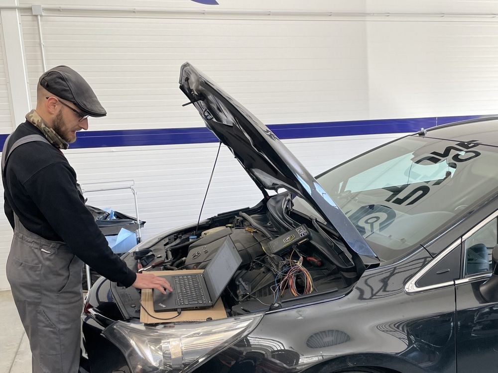 Auto ettevalmistus töökojas