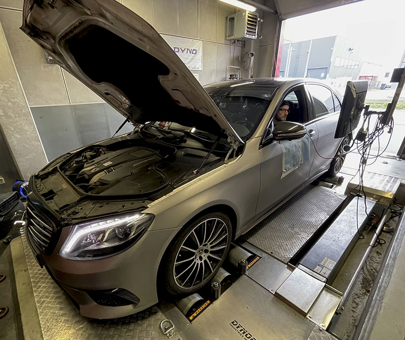 Mercedes-Benz S63 dyno tuning