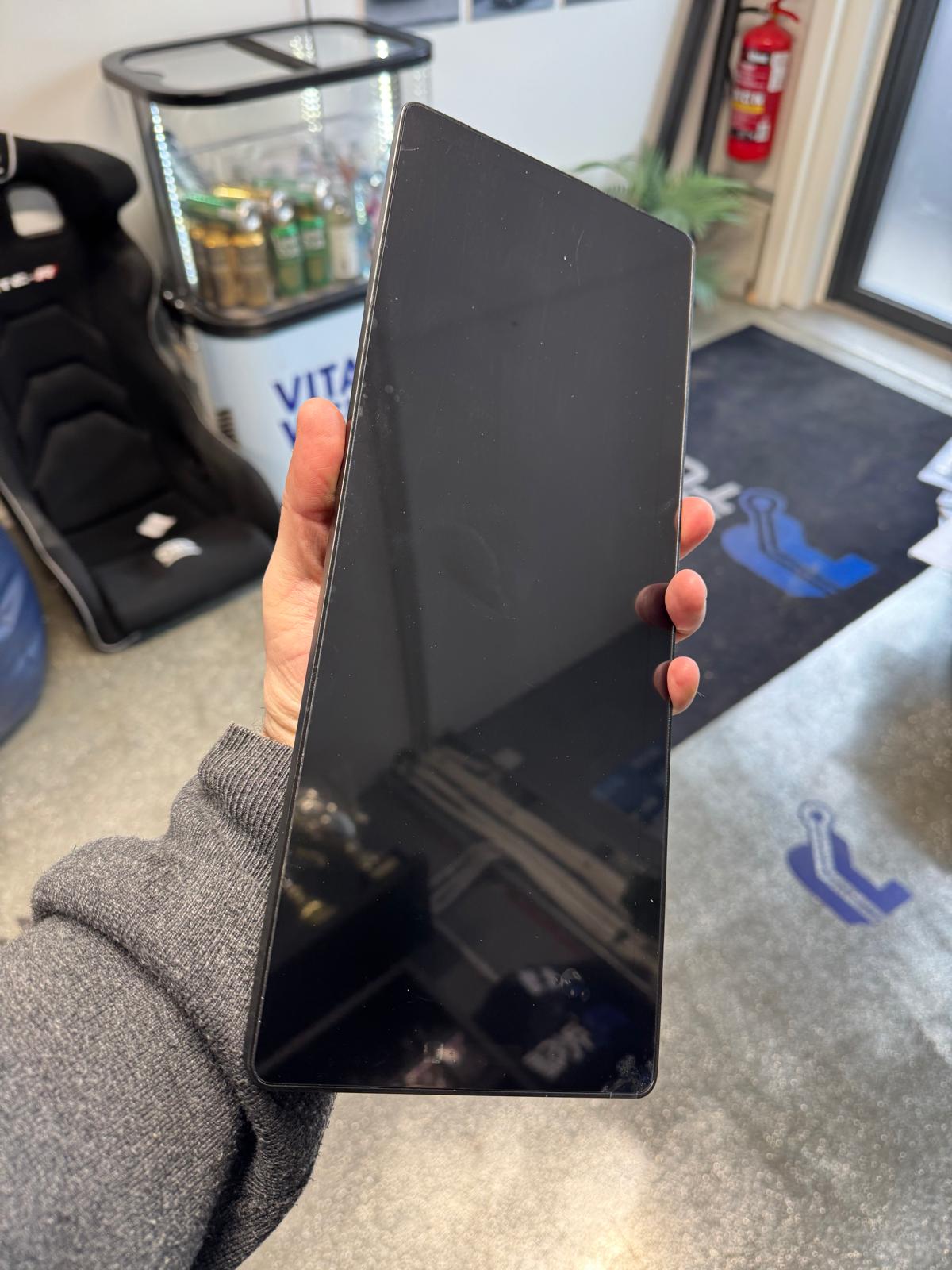 b9349f84-5686-4d19-a71f-ab2b1523e7ef